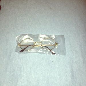 Stylish glasses (not real lenses)